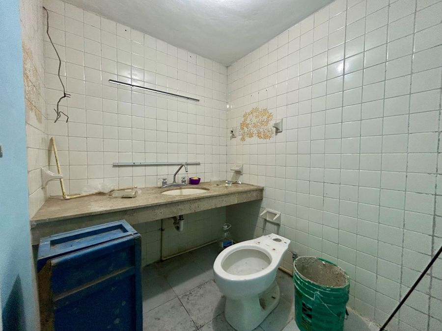 Local o bodega en renta en el centro de Mérida Yucatán - Image 6