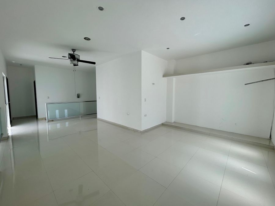 Casa en Renta en Nuevo Yucatán en Mérida Yucatán con paneles solares - Image 17